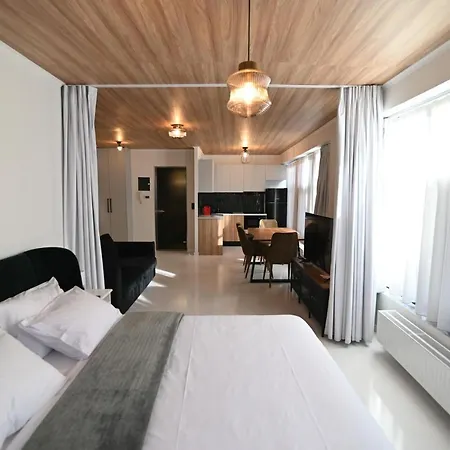 Modern Downtown Apartment + Free Parking Larissa Exterior photo